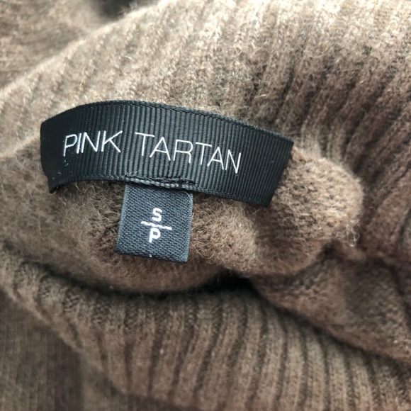 Pink Tartan made in 🇨🇦 100% wool sweater, brown sz Small - Picture 3 of 9